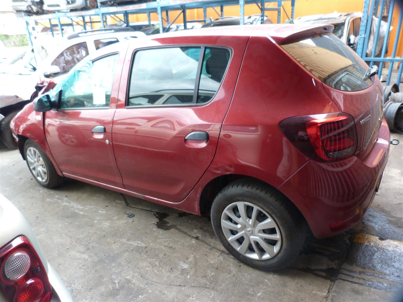 Renault Sandero 900T Manual - 2020 - Private Seller Renault Sandero 900T Manual - 2020 - Private Seller