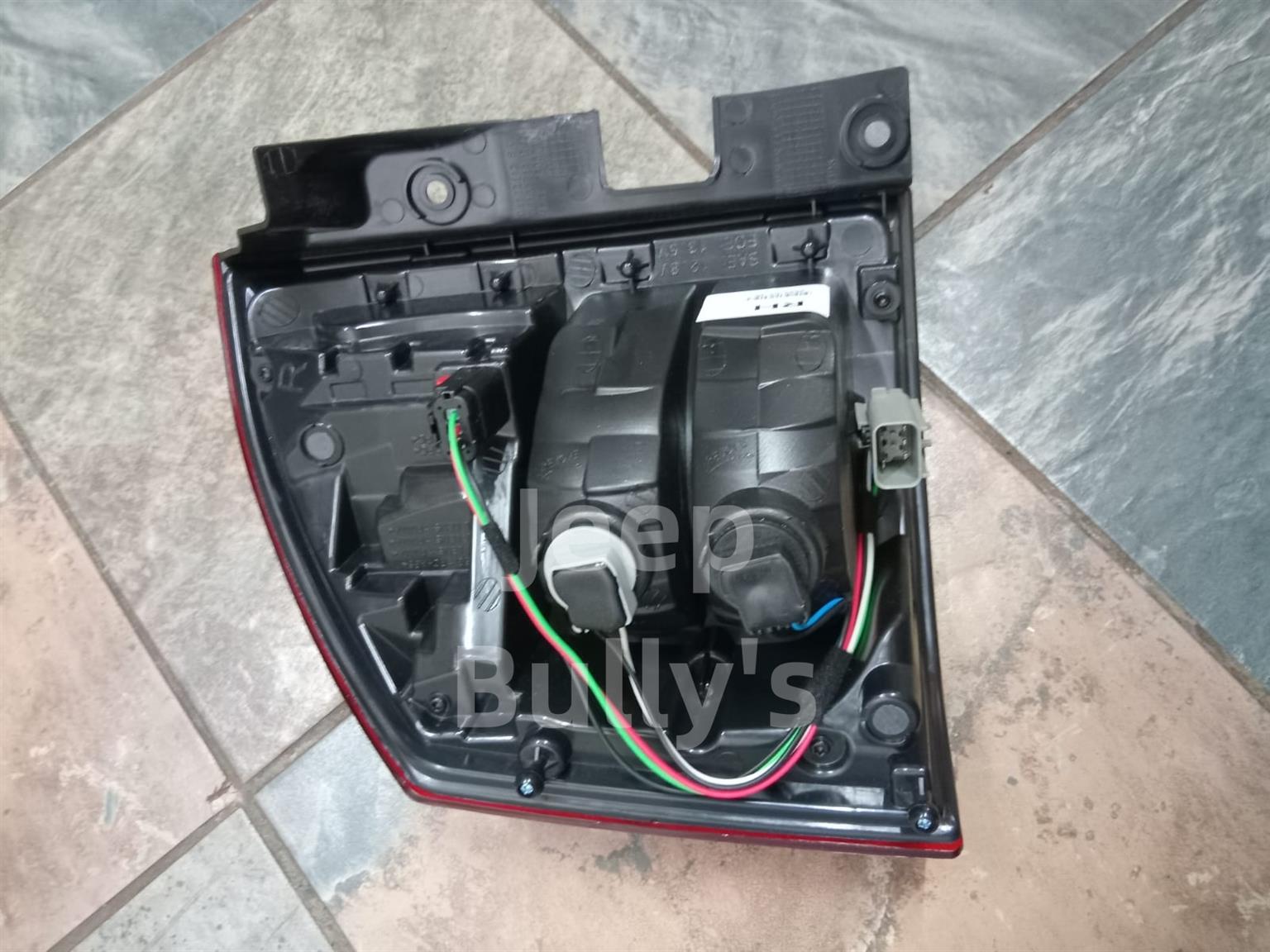 Jeep Compass New (Tail Light) For Left Rear - Private Seller Jeep Compass New (Tail Light) For Left Rear - Private Seller