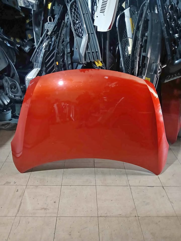 Suzuki swift bonnet - Private Seller Suzuki swift bonnet - Private Seller