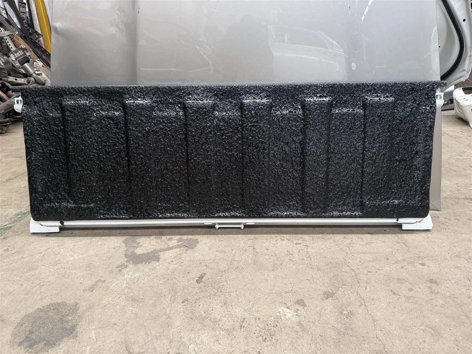 Isuzu D-max Tailgate - Private Seller Isuzu D-max Tailgate - Private Seller
