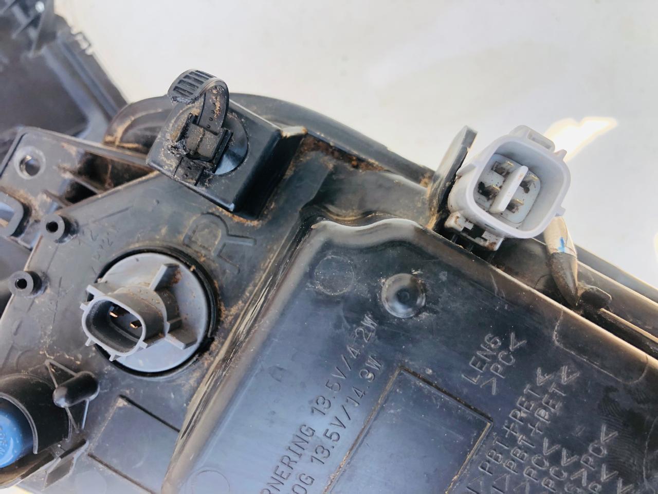 Mitsubishi Pajero Sport left and right side foglight (2019) - Private Seller Mitsubishi Pajero Sport left and right side foglight (2019) - Private Seller