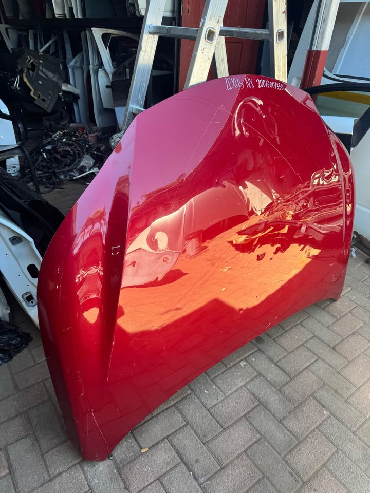 Lexus NX Bonnet - Private Seller Lexus NX Bonnet - Private Seller