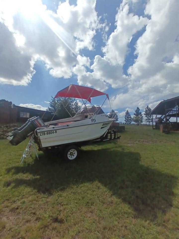 Coast Craft 480  Good condition