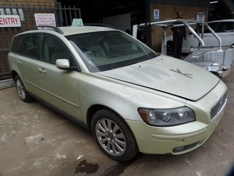Volvo V50 2.4i AT - 2006 stripping for spares - Private Seller Volvo V50 2.4i AT - 2006 stripping for spares - Private Seller