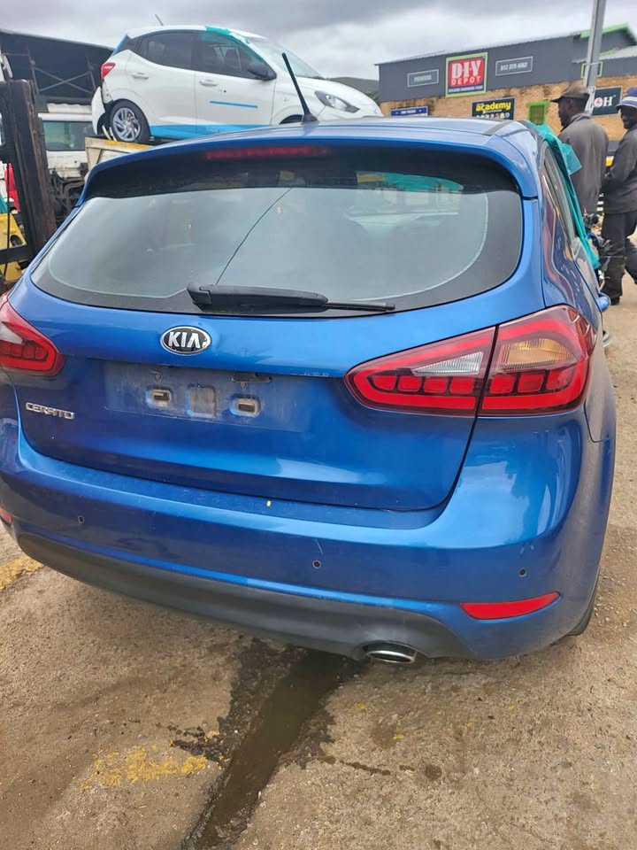 Kia Cerato 2015 stripping for spares - Private Seller
