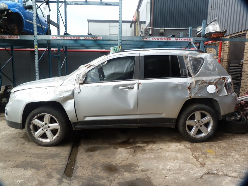 Jeep Compass 2.0 LTD Manual Silver - 2011 STRIPPING FOR SPARES - Private Seller Jeep Compass 2.0 LTD Manual Silver - 2011 STRIPPING FOR SPARES - Private Seller