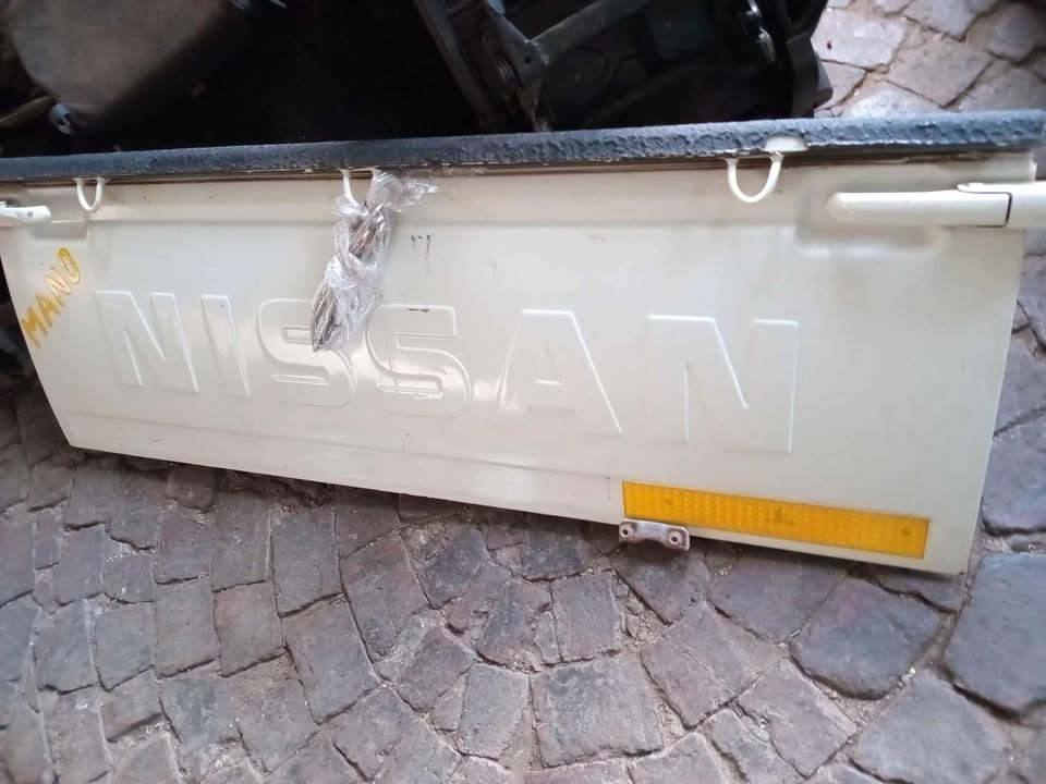 Nissan hardbody 1ton tailgate for sale @ circle 7 used parts - Private Seller Nissan hardbody 1ton tailgate for sale @ circle 7 used parts - Private Seller