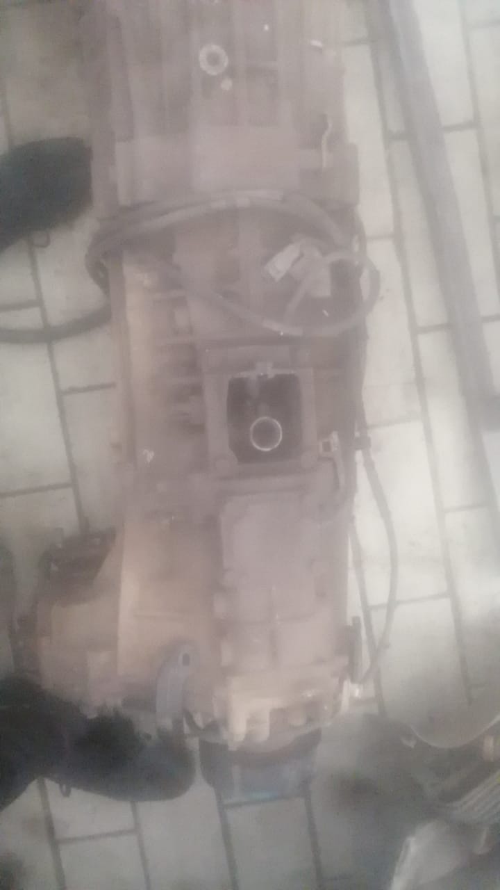 Toyota hilux gd6 2.8 manual gearbox. - Private Seller