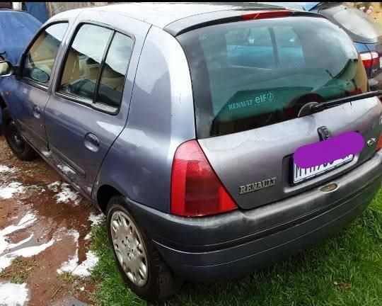 RENAULT CLIO - Private Seller RENAULT CLIO - Private Seller