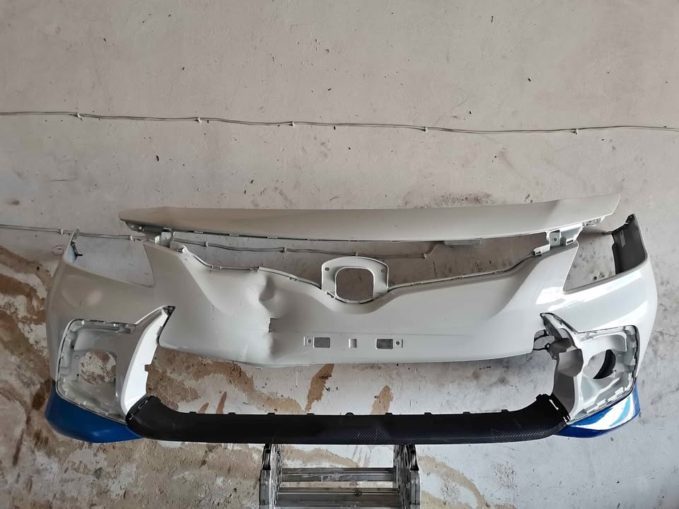 Toyota Starlet front bumper 2022-2023 - Private Seller Toyota Starlet front bumper 2022-2023 - Private Seller