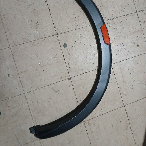 Nissan Navara wheel arch - Private Seller Nissan Navara wheel arch - Private Seller