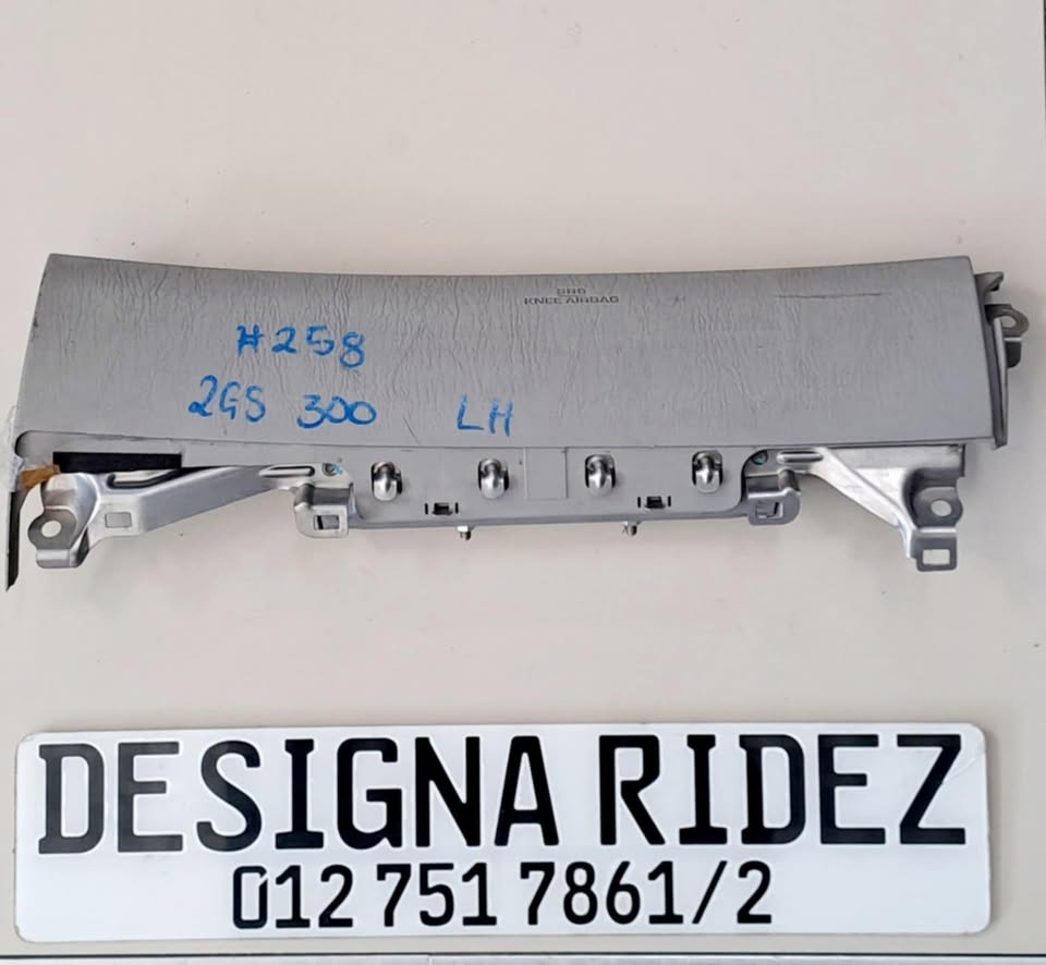 LEXUS GS300 2GS LEFT SIDE DASHBOARD KNEE AIRBAG AVAILABLE - Private Seller LEXUS GS300 2GS LEFT SIDE DASHBOARD KNEE AIRBAG AVAILABLE - Private Seller