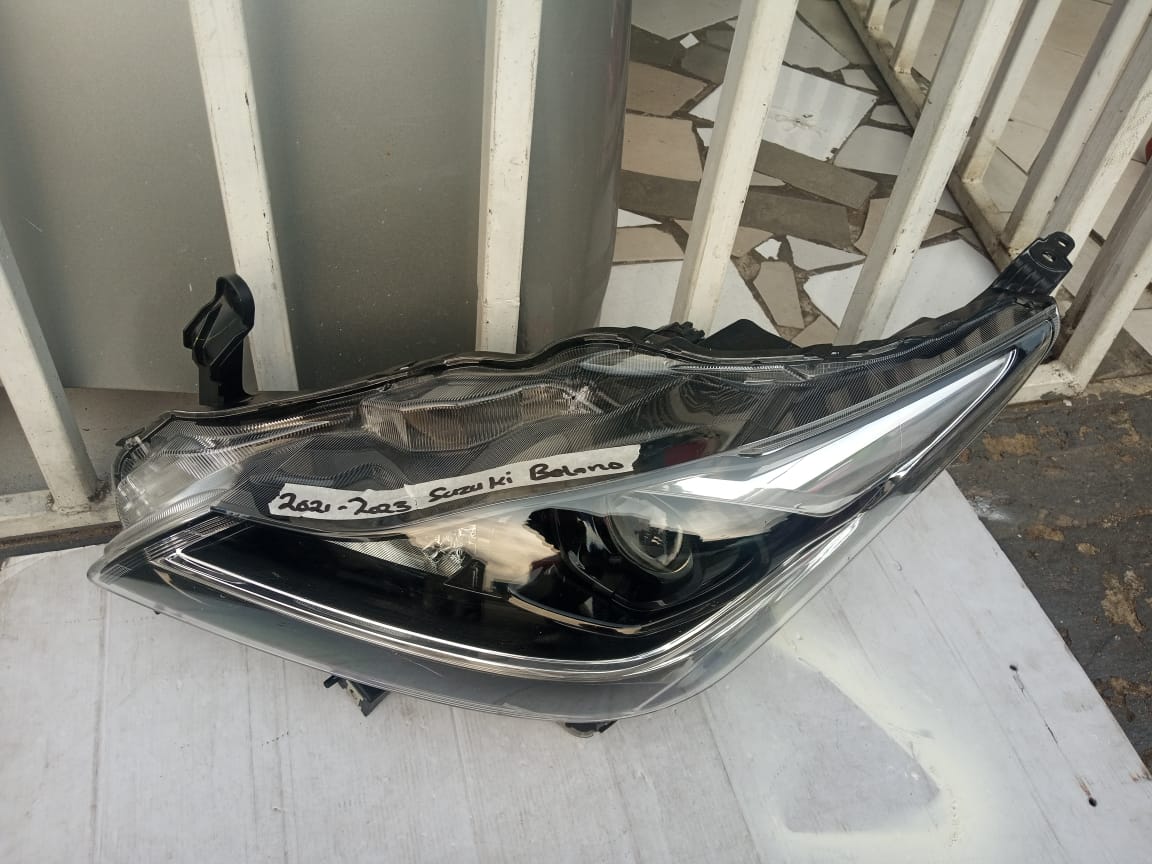 2021-2023 SUZUKI BALANO LEFT SIDE HEADLIGHT FOR SALE - Private Seller