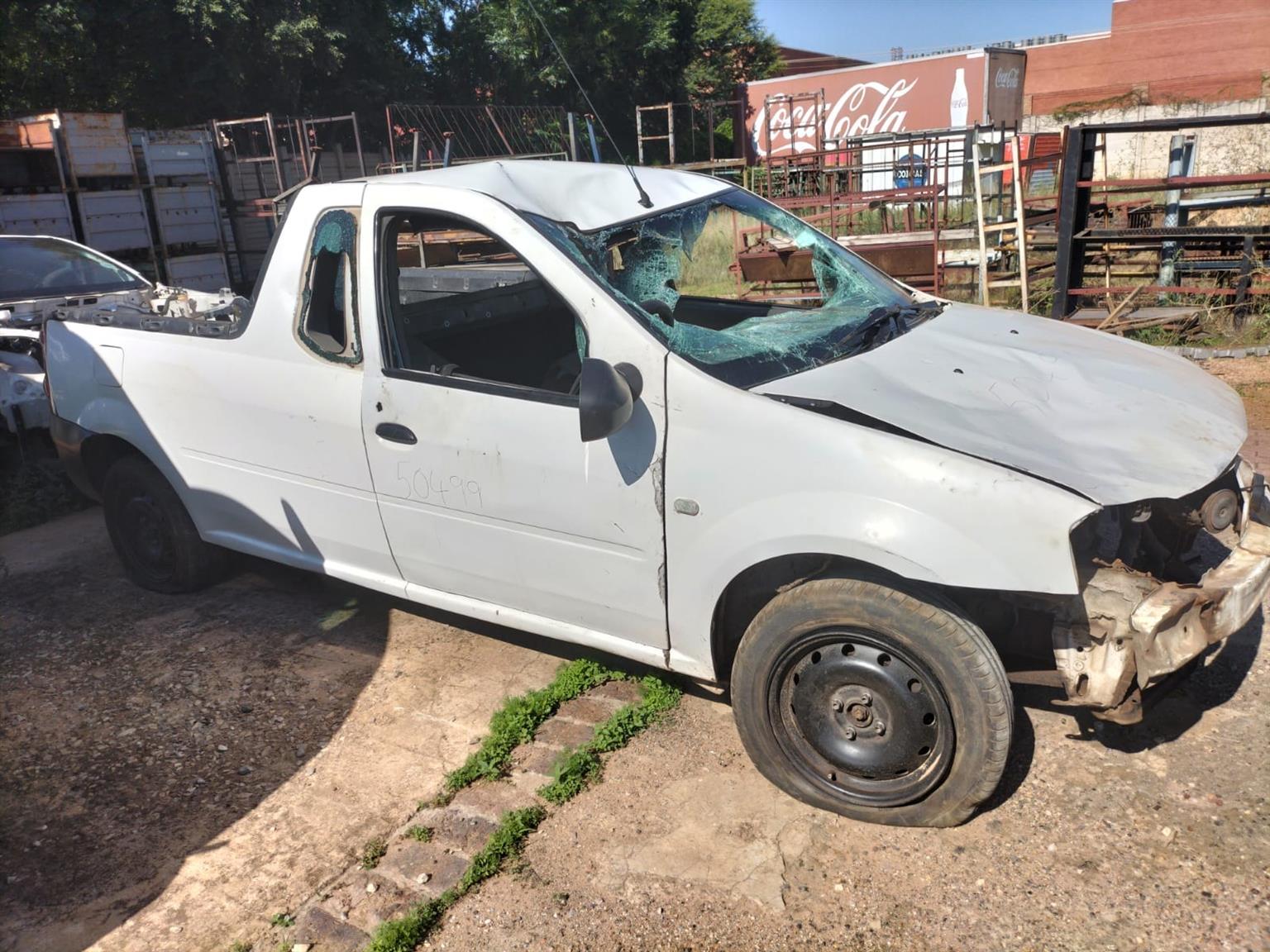 NISSAN NP200 1.6 BAKKIE STRIPPING FOR SPARES - Private Seller NISSAN NP200 1.6 BAKKIE STRIPPING FOR SPARES - Private Seller