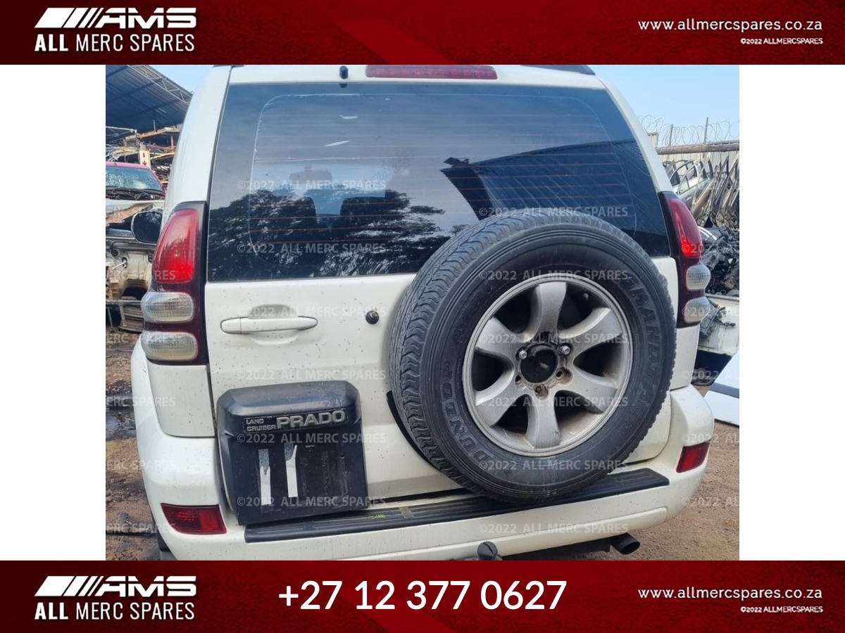 USED TOYOTA PRADO REAR WINDSCREEN AVAILABLE
