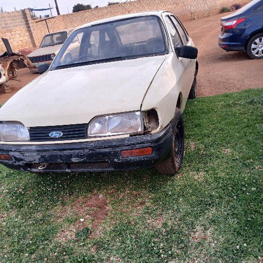Ford sierra body with papers - Private Seller