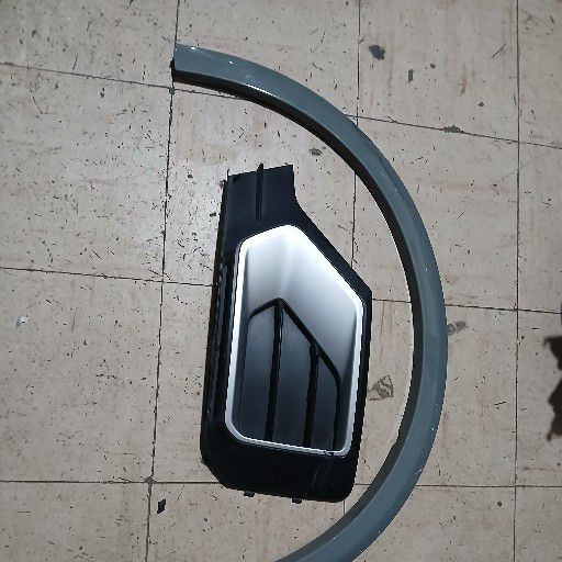 Audi Q2 wheel arch - Private Seller Audi Q2 wheel arch - Private Seller