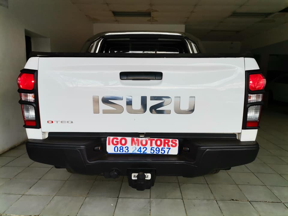Used Isuzu KB 250D-Teq double cab Hi-Rider - Private Seller Used Isuzu KB 250D-Teq double cab Hi-Rider - Private Seller