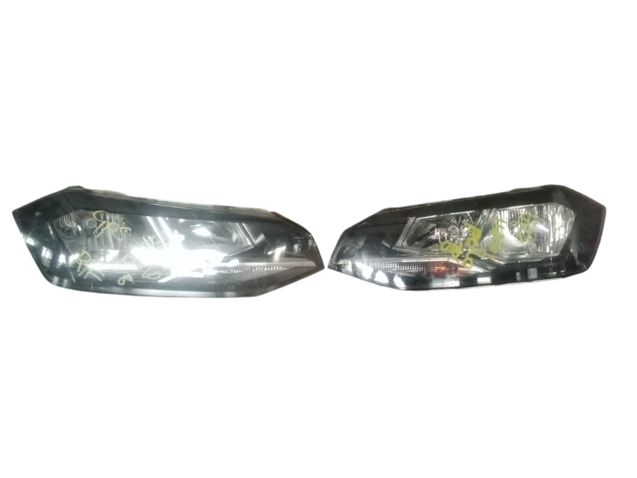 Vw Polo 8 Head Lights For Sale - Private Seller Vw Polo 8 Head Lights For Sale - Private Seller