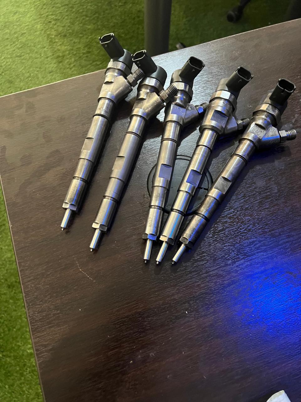 KIA SORENTO DIESEL INJECTORS - Private Seller