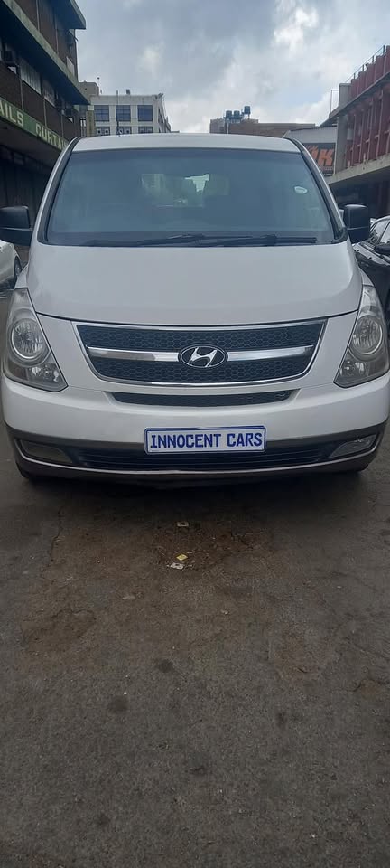 USED 2013 HYUNDAI H1, 2.5 DIESEL, AUTOMATIC TRANSMISSION, MILEAGE 87000 KM