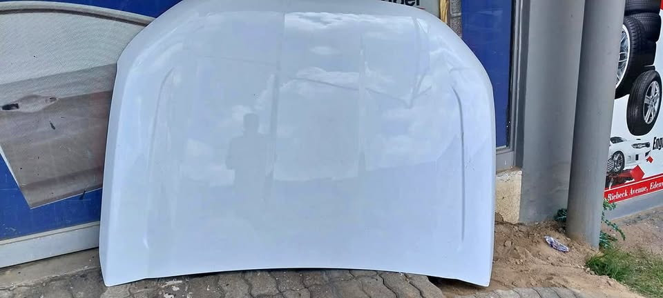 FORD RANGER T BONNET - Private Seller