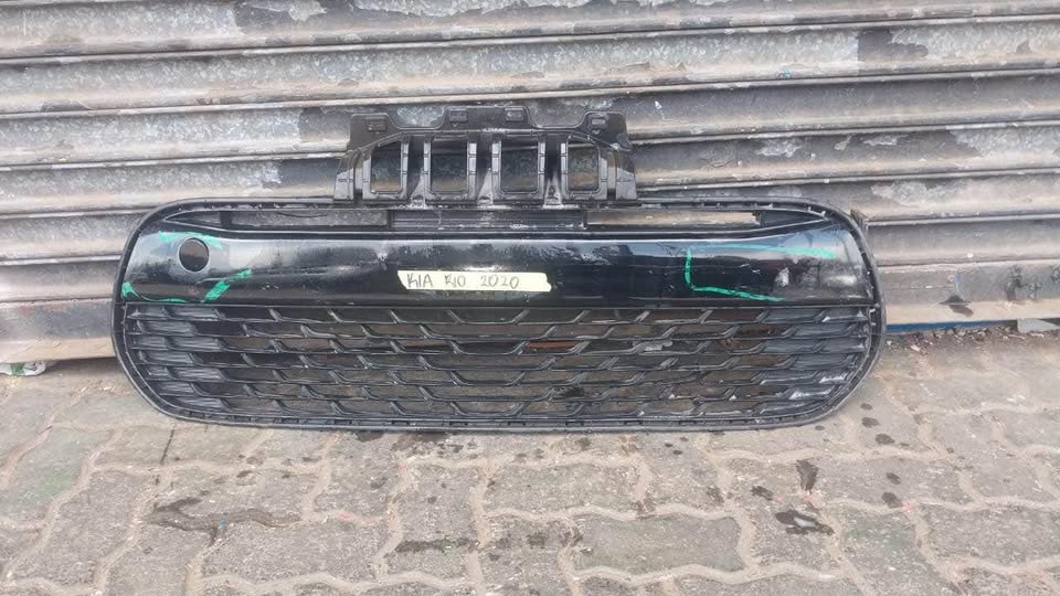 Kia Rio grill 2020 - Private Seller