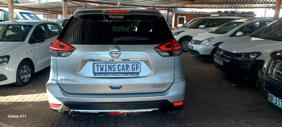 Nissan Xtrail 2.5 4x4 Automatic petrol 7seater