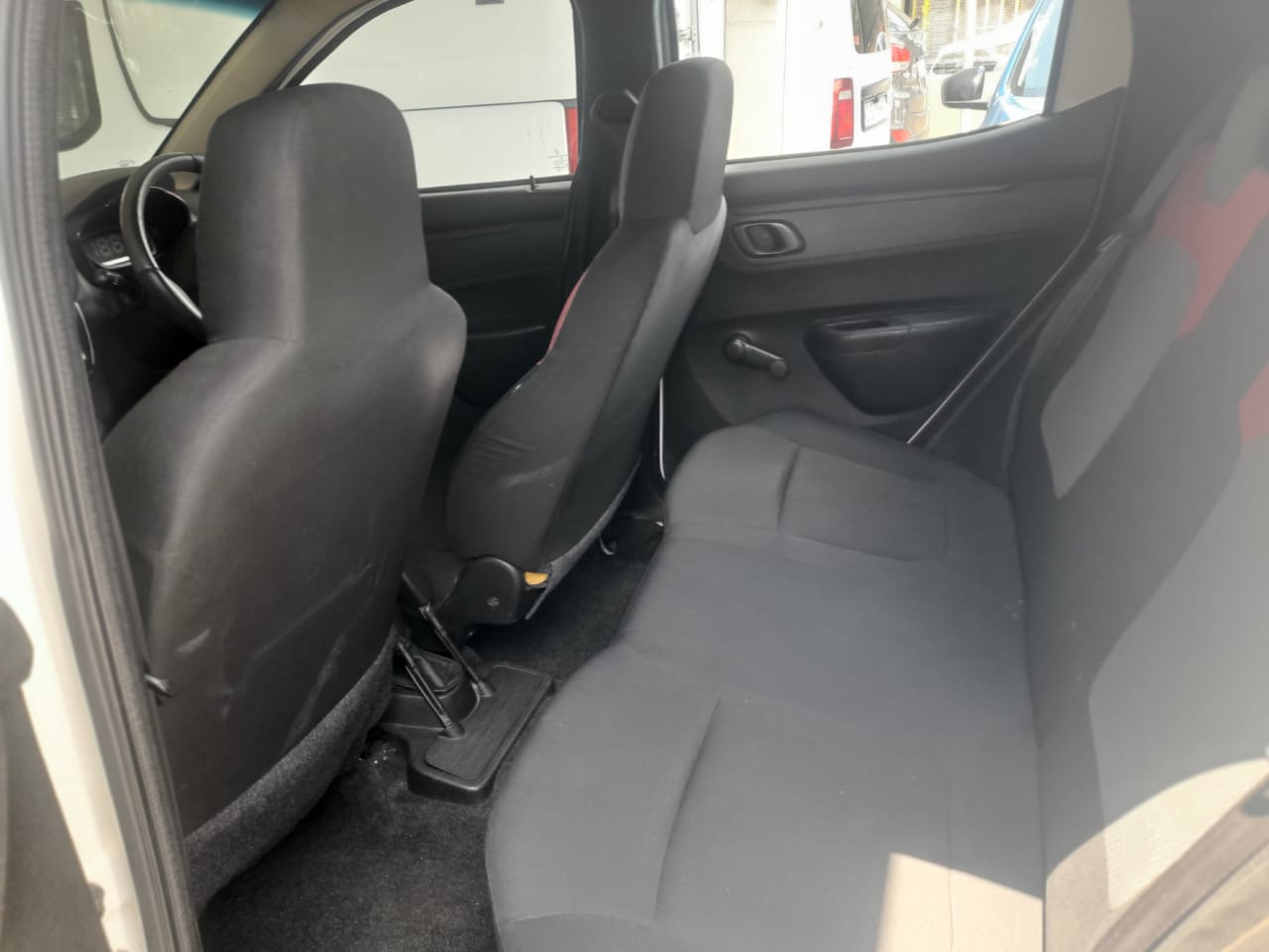 2018 RENAULT KWID 1.0 MANUAL