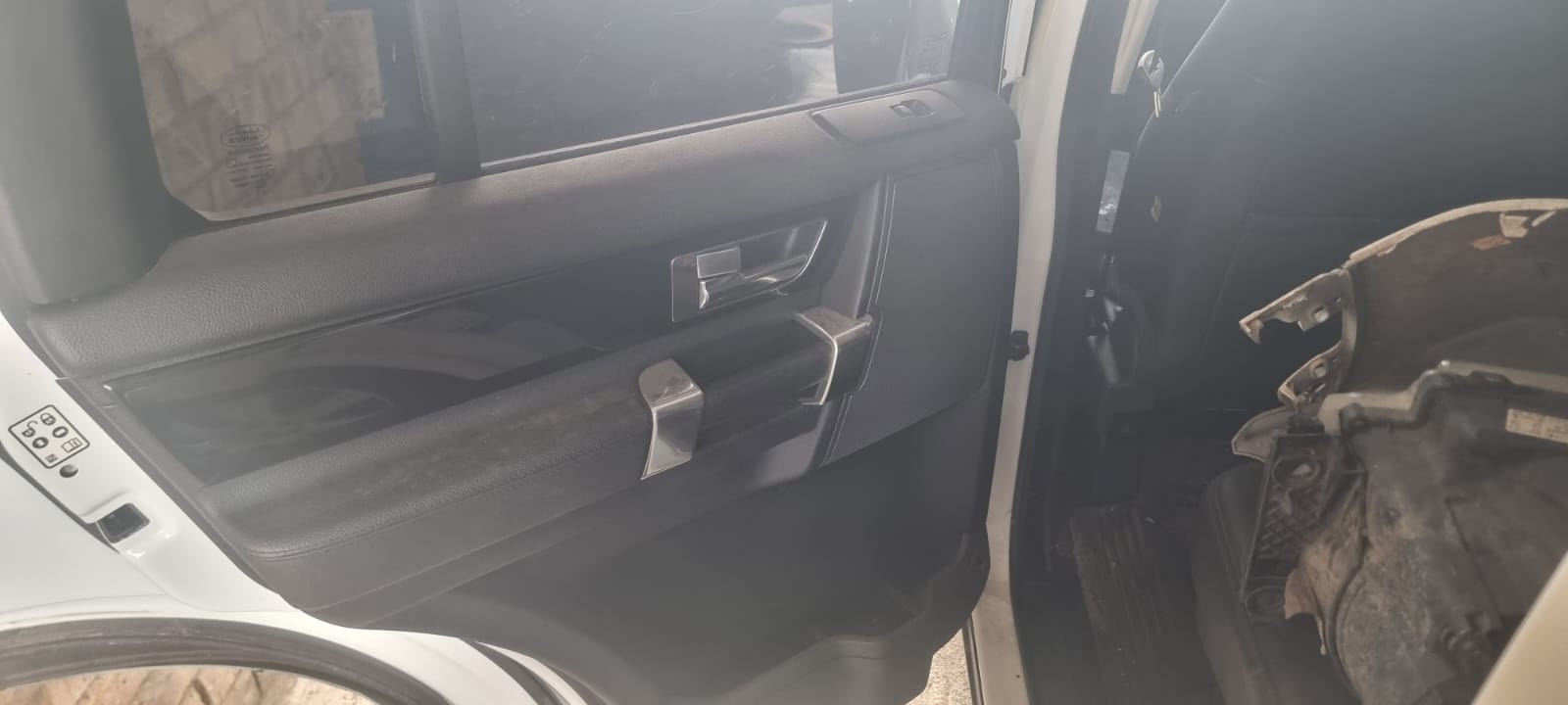 2013 Discovery 4 3.0l SDV6 HSE Door Panels for sale - Private Seller
