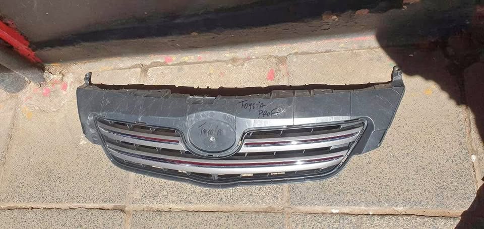 Toyota Corolla Professional grille - Private Seller Toyota Corolla Professional grille - Private Seller