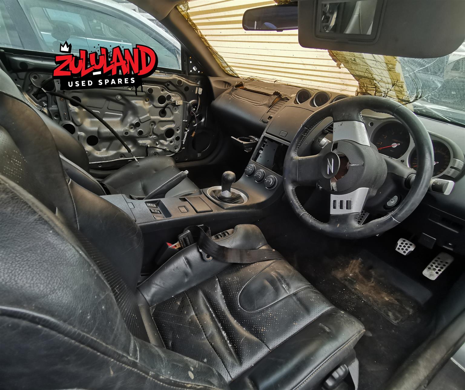 2004 Nissan Z350 V6 Fair Lady - Stripping for Spares