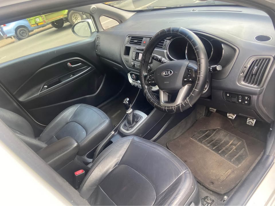 2014 Kia Rio 1.4 Tec 91000km manual