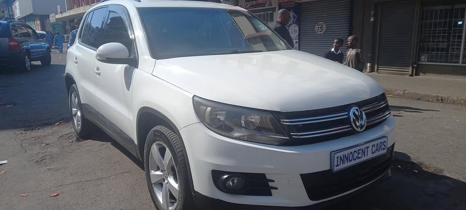 2013 VW TIGUAN 1.4 TSi BLUEMOTION MANUAL TRANSMISSION WHITE PETROL
