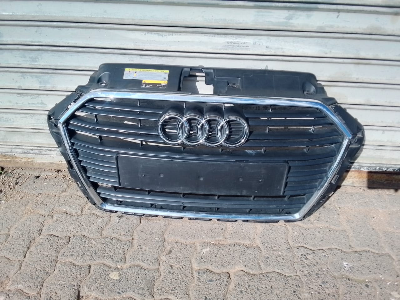(2017-2021) AUDI A3 FRONT GRILL FOR SALE - Private Seller (2017-2021) AUDI A3 FRONT GRILL FOR SALE - Private Seller