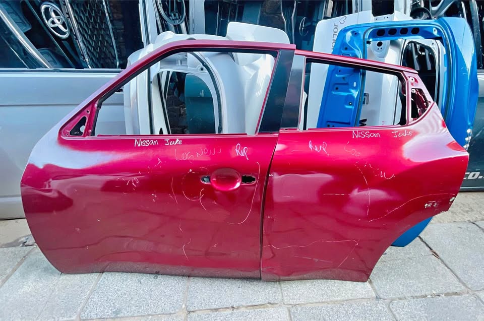Nissan Juke doors - Private Seller Nissan Juke doors - Private Seller