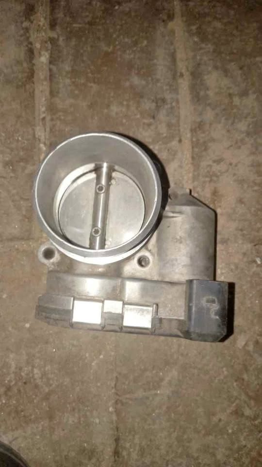 Audi a4 b7 2.0 throttle body - Private Seller Audi a4 b7 2.0 throttle body - Private Seller