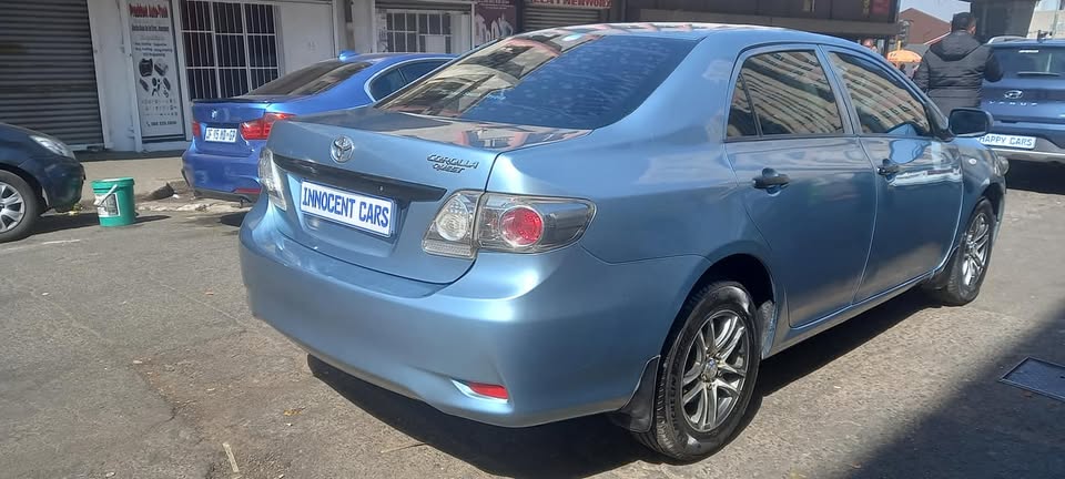 2015 TOYOTA COROLLA QUEST 1.6 ENGINE.. MANUAL.. BLUE COLOUR.. .. LEATHER SEATS..