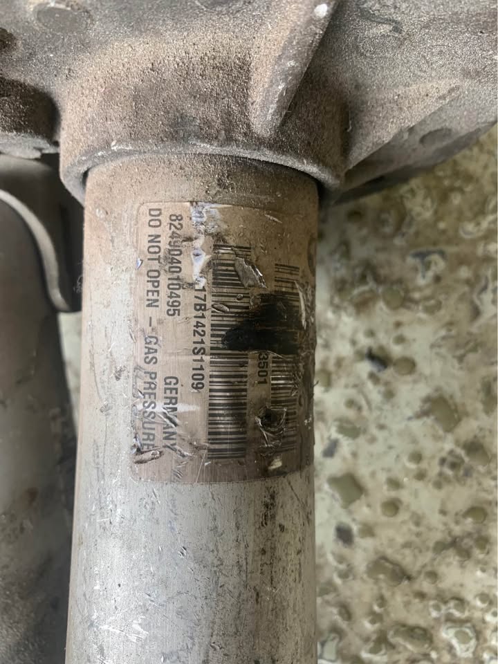 BMW M3 M4 shocks - Private Seller