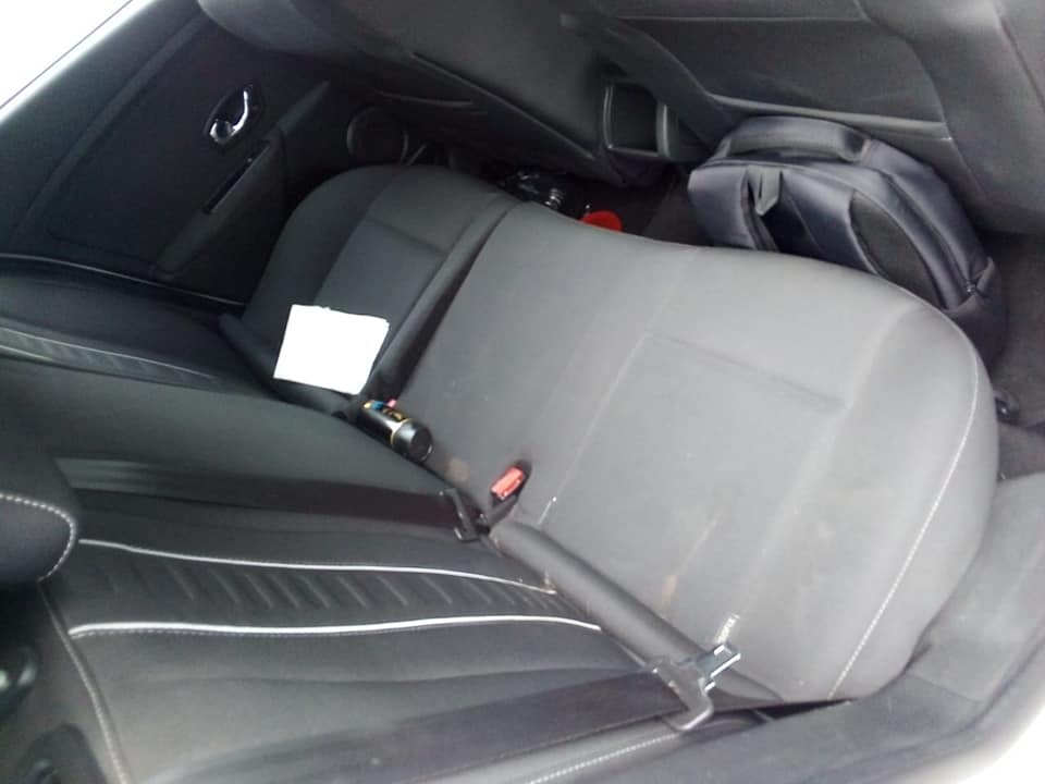 2013 model Renualt Megane 3 dynamic 1.6 engine capacity white color  mileage 124000km service