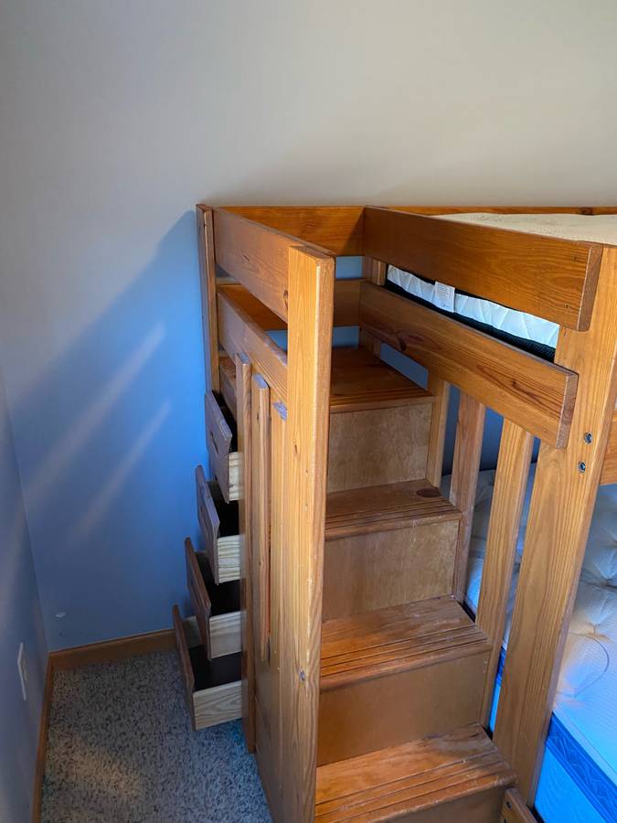Bunkbed with matresse Bunkbed with matresse