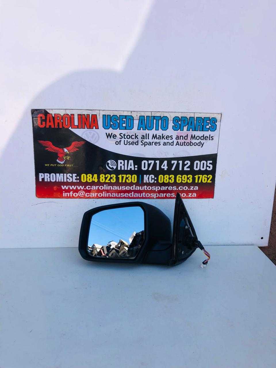 Mitsubishi Pajero Sport left side mirror (2015-2020) - Private Seller Mitsubishi Pajero Sport left side mirror (2015-2020) - Private Seller