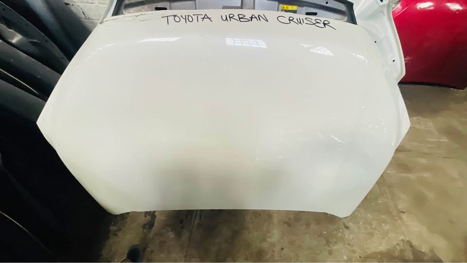 Toyota Urban Cruiser bonnet - Private Seller Toyota Urban Cruiser bonnet - Private Seller