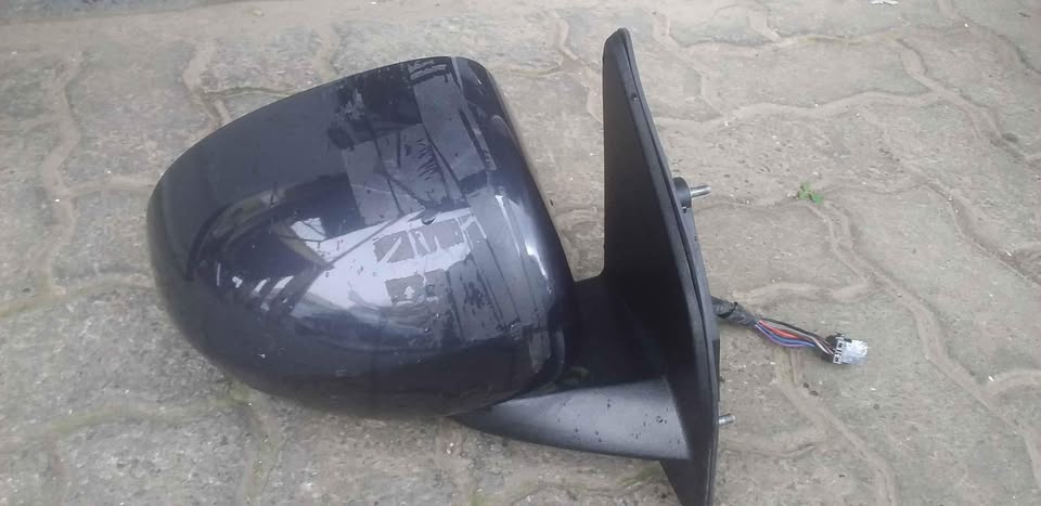 jeep compass/dodge side mirror - Private Seller jeep compass/dodge side mirror - Private Seller