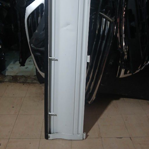 Hyundai h100 tailgate - Private Seller