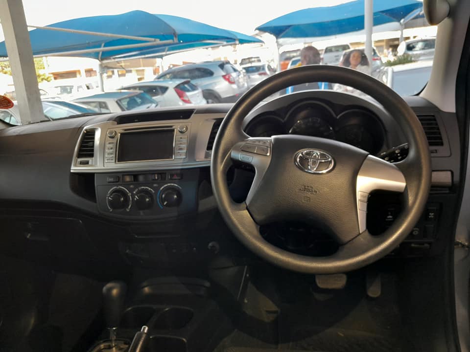 2015 TOYOTA FORTUNER 2.5 D4D 4X2 AUTOMATIC DSG
