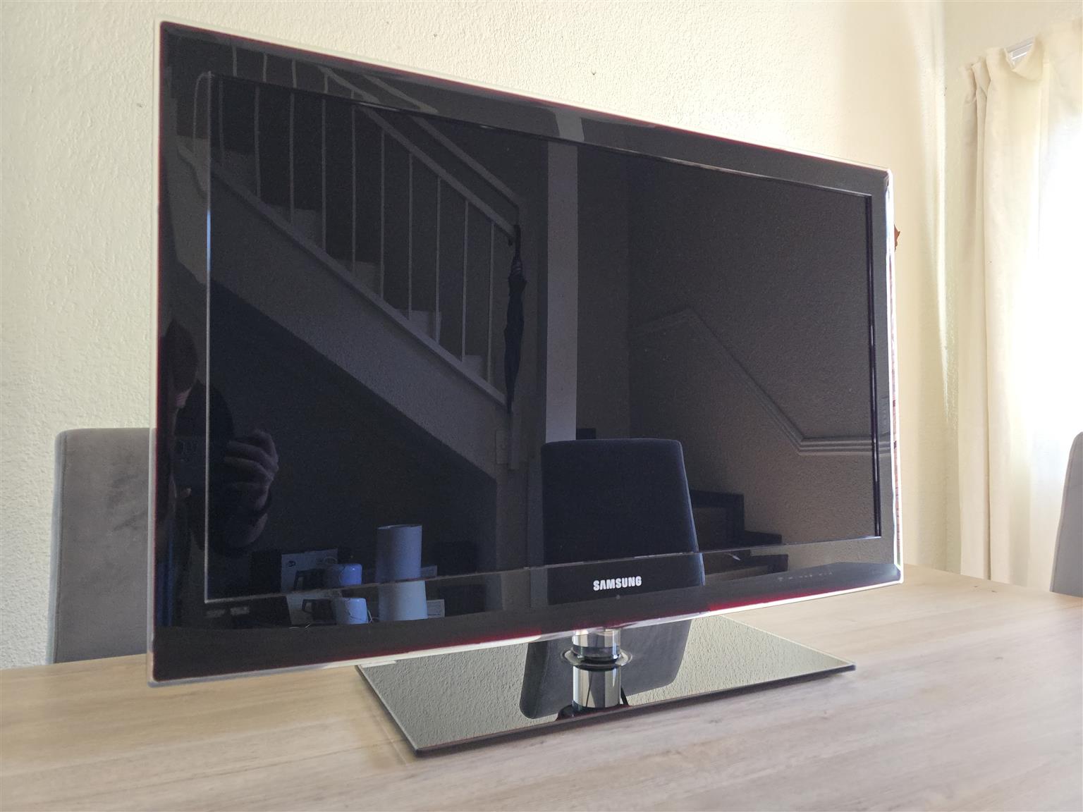 Samsung 40 inch Full HD TV – Clean, Working Condition