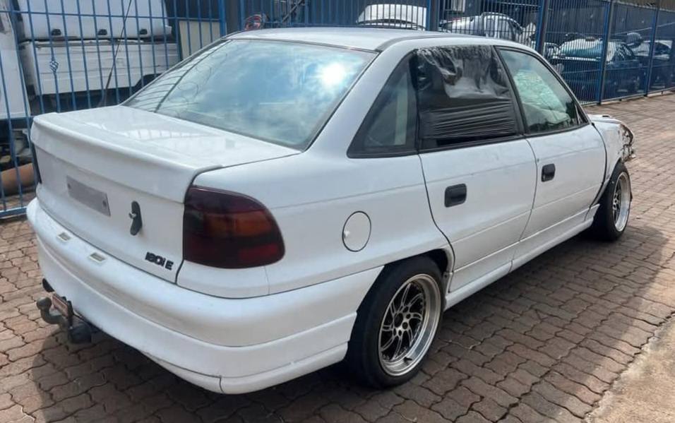 Opel Astra (F) 1.6 Stripping for Spare Parts Geraldene - Private Seller