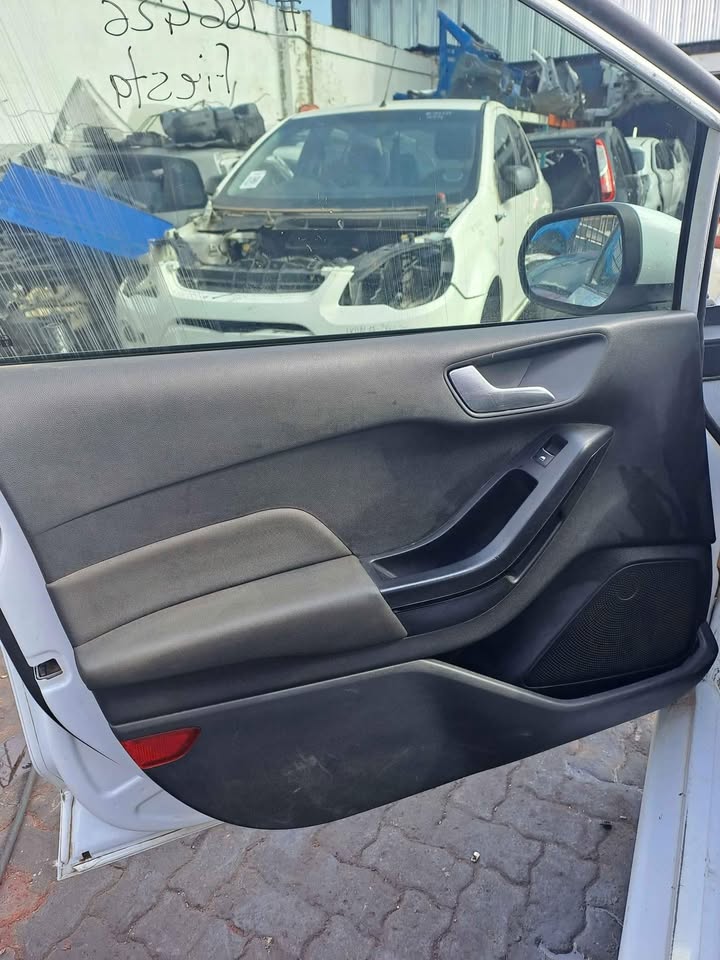 Door Panel Ford Fiesta 1.0L 2020 - Private Seller Door Panel Ford Fiesta 1.0L 2020 - Private Seller