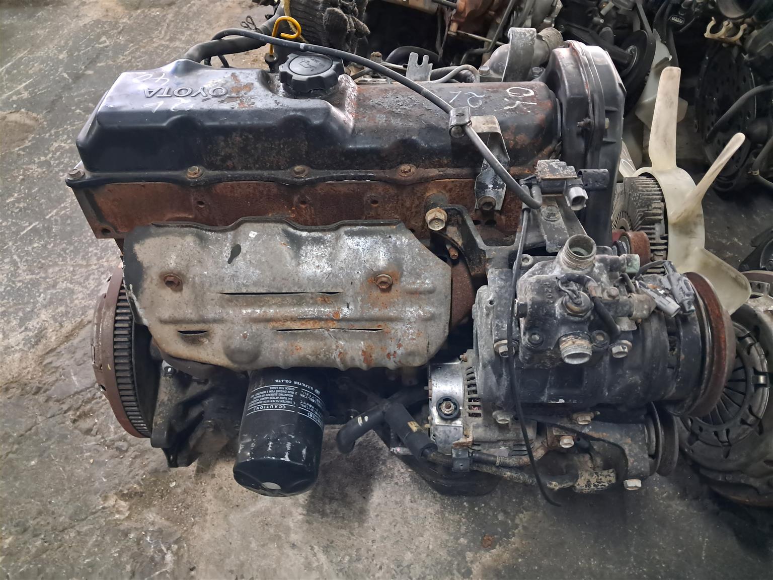 TOYOTA HILUX/HIACE 2L 2.4D ENGINES AVAILABLE IN STOCK - Private Seller